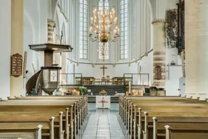 Stadswandeling en rondleiding Geertruidskerk @ VVV Geertruidenberg