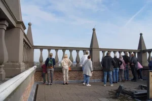 Stadswandeling en torenbeklimming @ VVV Geertruidenberg